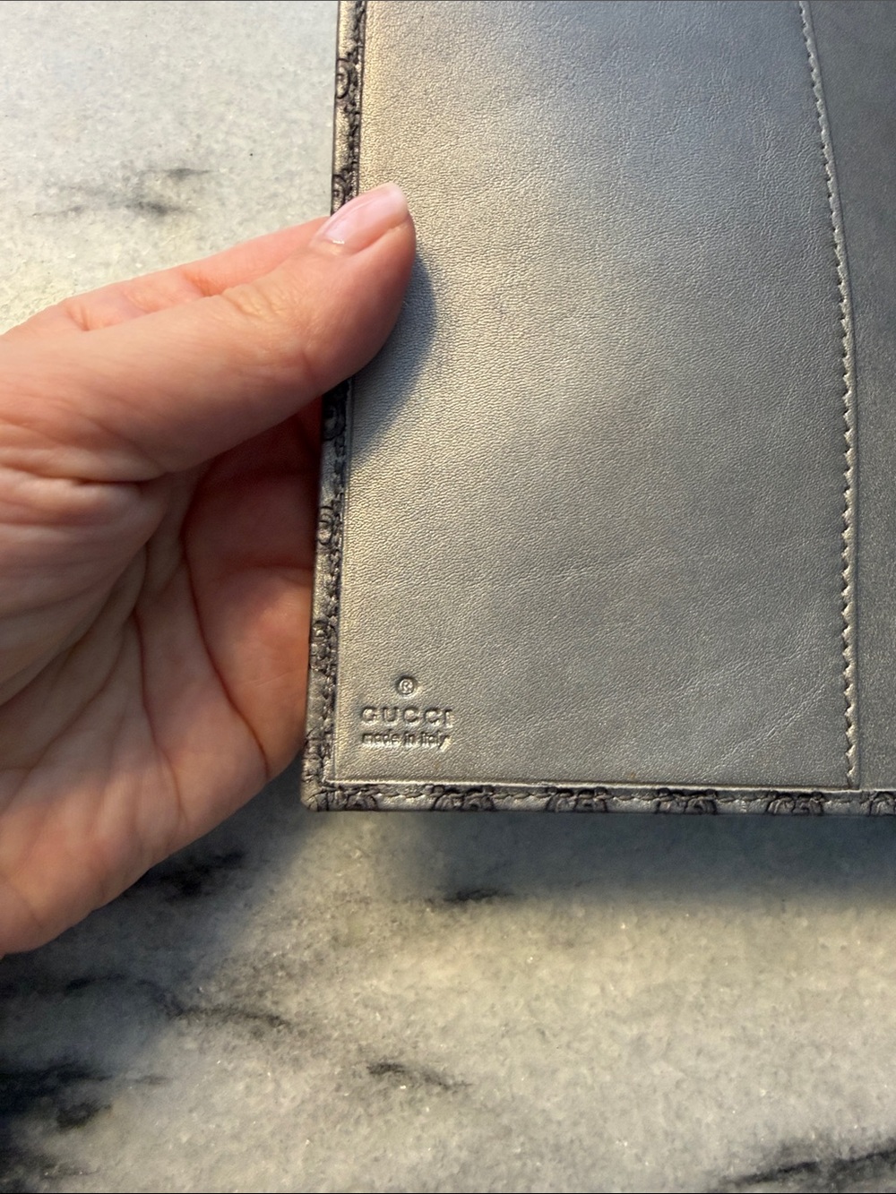 Gucci Gray Monogram Large Agenda Planner Cover Microguccissima - Picture 4 of 10